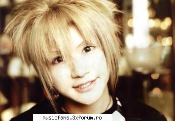 Miku - da...mam dus mai mult pe rock...acum ascult An - An Cafe