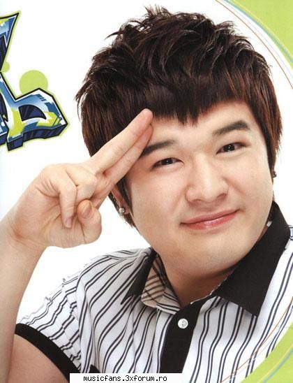 Shindong(Shin Dong-hee) - Nume adevarat: Shin Dong-hee Nume de scena - Super Junior